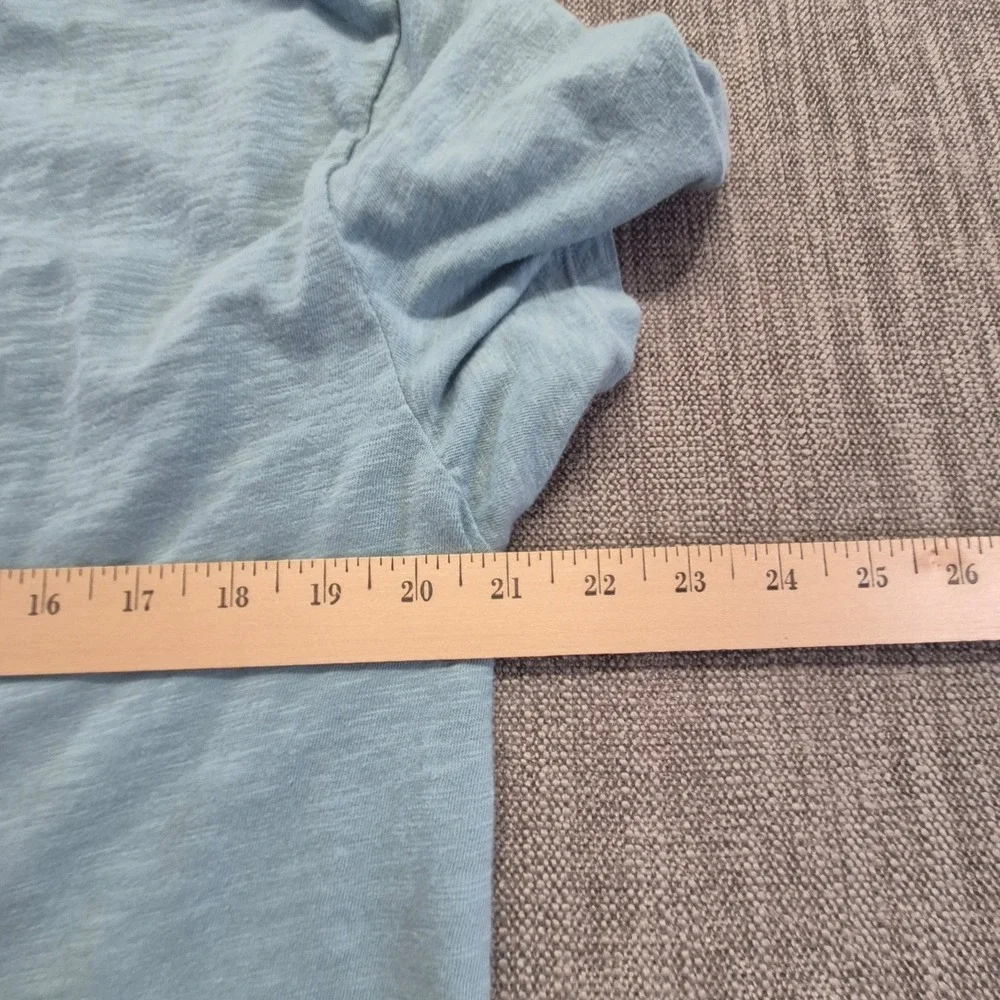 Banana Republic men's light blue polo shirt LG duo pockets 100% Cotton preppy